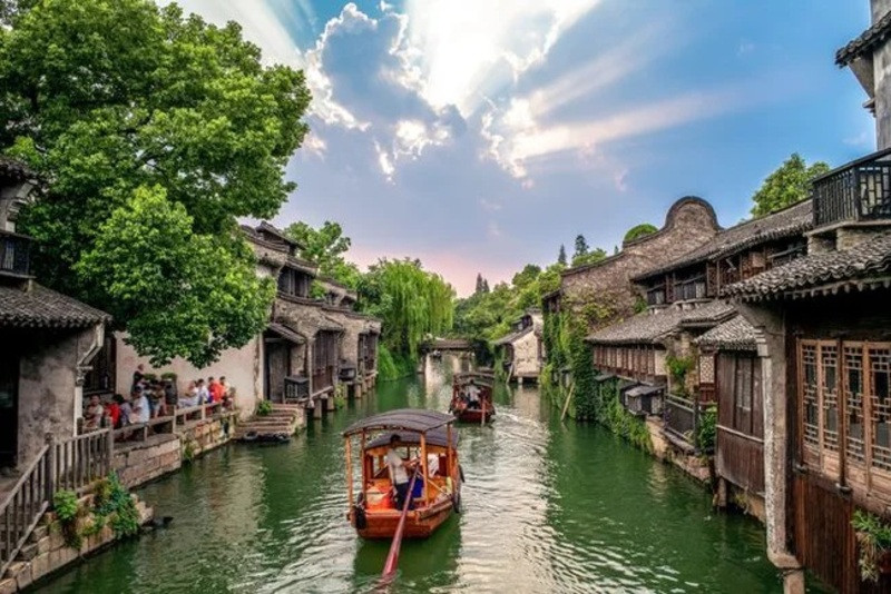 TOUR DU LỊCH THƯỢNG HẢI– HÀNG CHÂU – TÔ CHÂU – BẮC KINH MỘT HÀNH TRÌNH 4 ĐIỂM ĐẾN TỪ HÀ NỘI TP HCM 7 NGÀY 6 ĐÊM BAY ĐẾN THƯỢNG HẢI VỀ BẮC KINH GIẢM GIÁ DỊP LỄ 30.4 -1.5 VÀ QUỐC KHÁNH 2.9 (SUMMIT TRAVEL) 